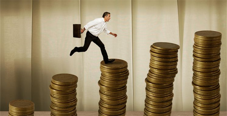 寵物經(jīng)濟成新投資藍海 三大細分領域受青睞，未來市場或增5000億